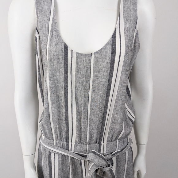 Cloth & Stone Linen Stripe Jumpsuit NEW L Gray - Picture 2 of 15
